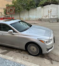 جنسس G90